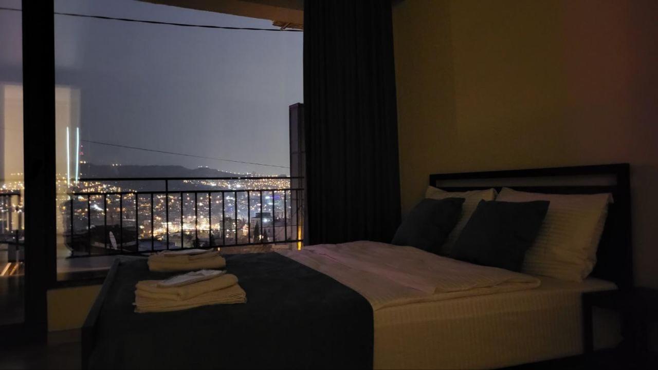 Brothers Apartments With Terrace In Old Tbilisi ภายนอก รูปภาพ