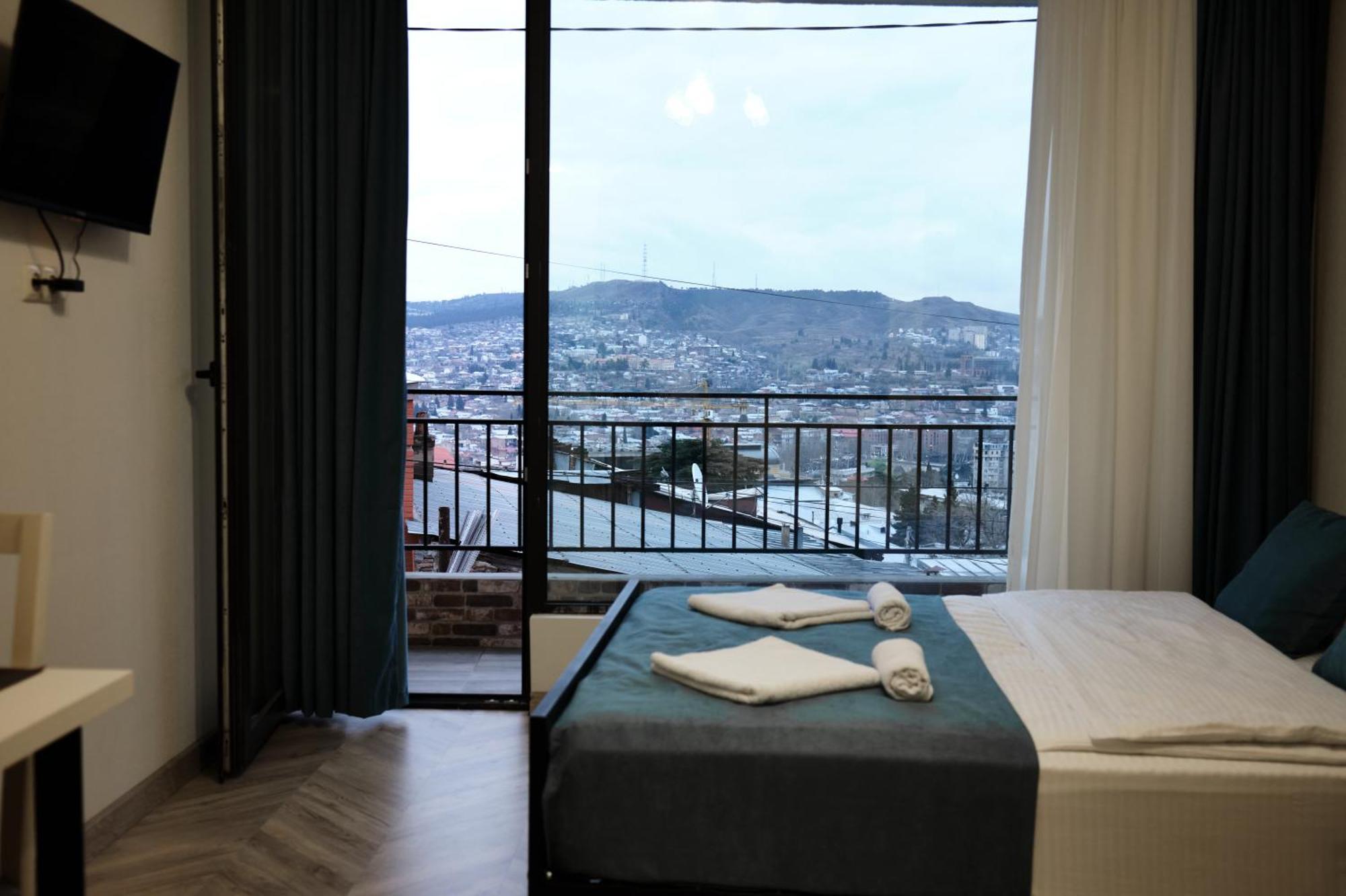 Brothers Apartments With Terrace In Old Tbilisi ภายนอก รูปภาพ